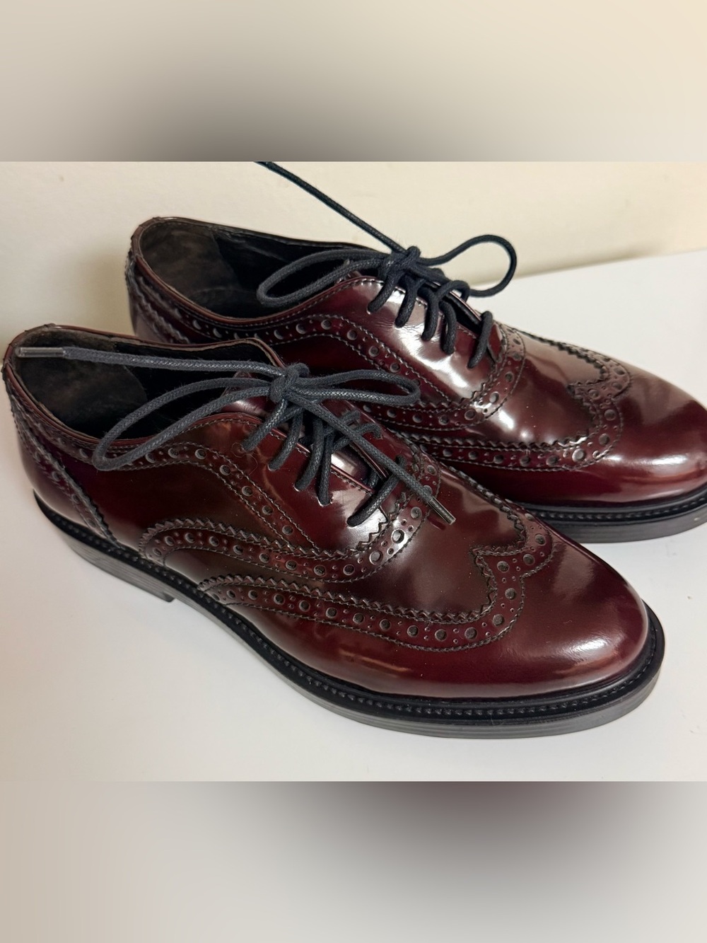 Boemos Women's Burgundy Leather Wingtip
Oxford Brogues preppy chic classic size